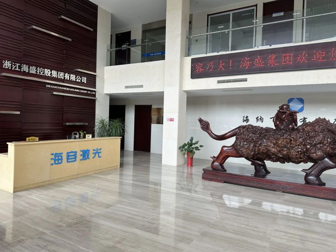 员工风采丨挥汗战高温，致敬海容人